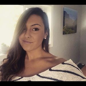 Meet your Posher, Nikki